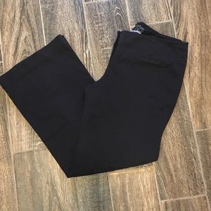 New York & Co black chino petite pant 🌸🌸